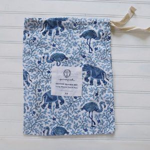 PRINTFRESH Bagheera print clothes bag in Pale Blue (NWOT)